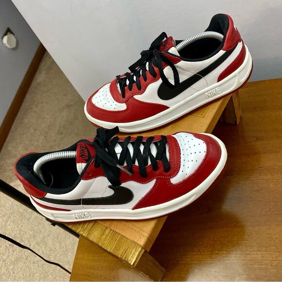 VINTAGE 2002 Nike ACE '83 Mens Sz 9 Women’s 10.5 Chicago Bulls Jordan 1 Colorway - Picture 2 of 15